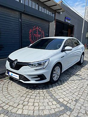 RENAULT MEGANE 2022